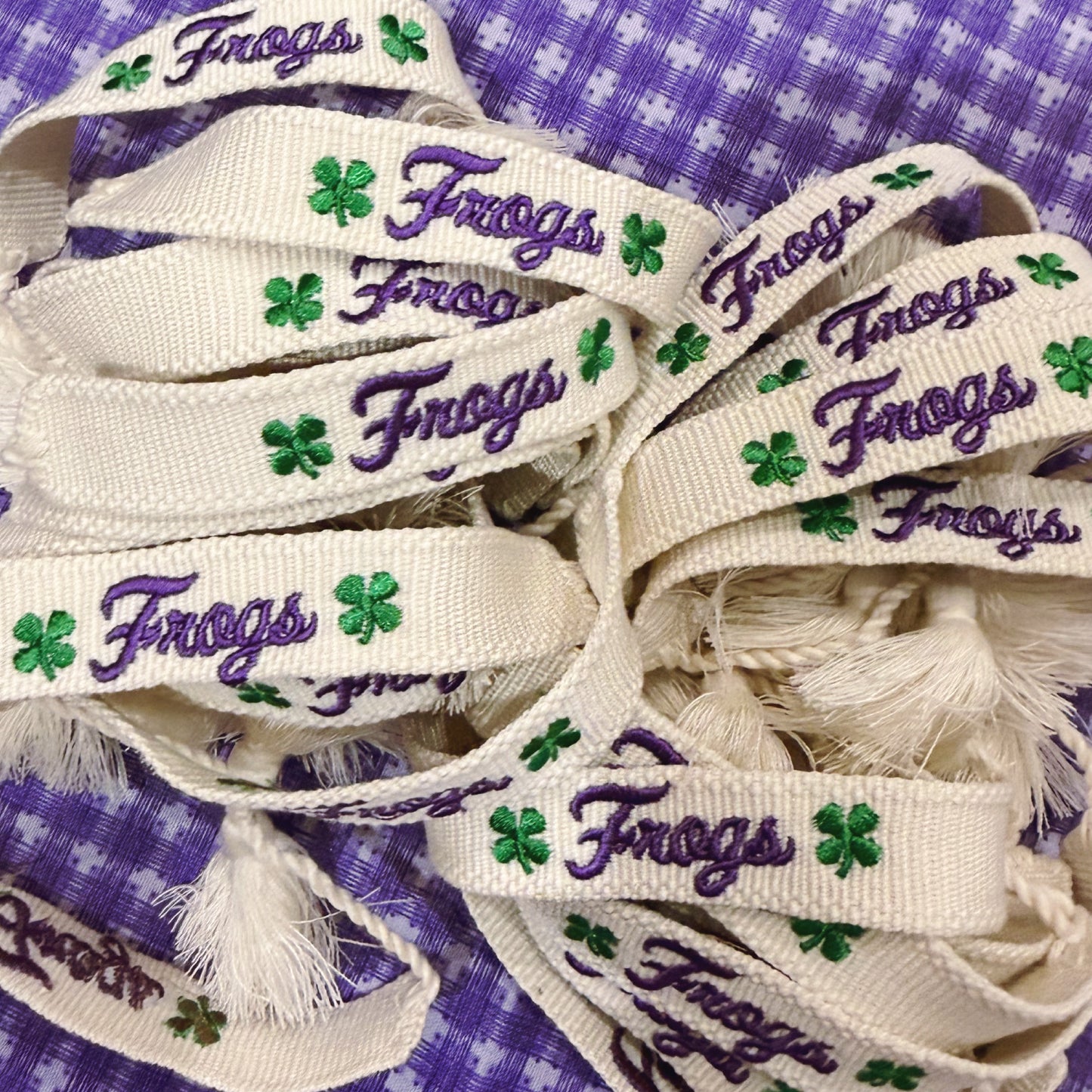 FV x PF frogs script 🍀